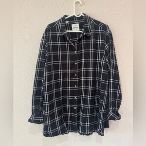Jachs Women's Black and White Checkered Button Down flannel
